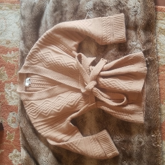 Pinch Cableknit Cardigan - Picture 1 of 5